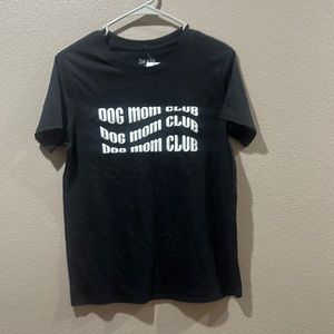 Women’s tshirt size small